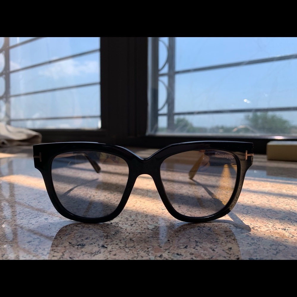 Tom Ford sunglass - Picture 8 of 8